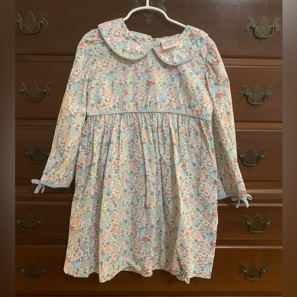 Shrimp and Grits Kids dress in liberty floral print. Size 6 girls.